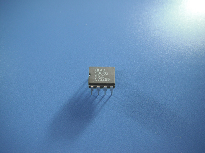 AD586KQ