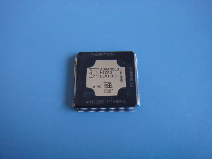 AM486DX5-133V16BHC