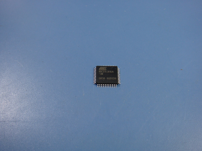 AT89C51CC01UA-UM