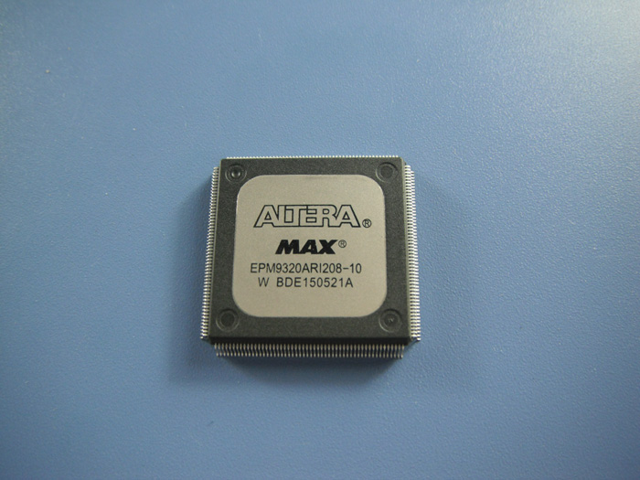 EPM9320ARI208-10