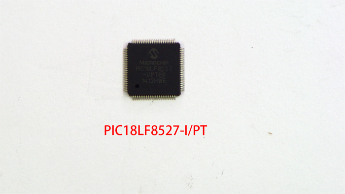 PIC18LF8527-IPT